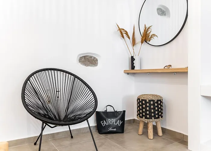 Philisios 1 * Naxos City