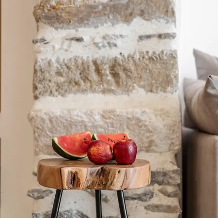 Apartament Philisios 1