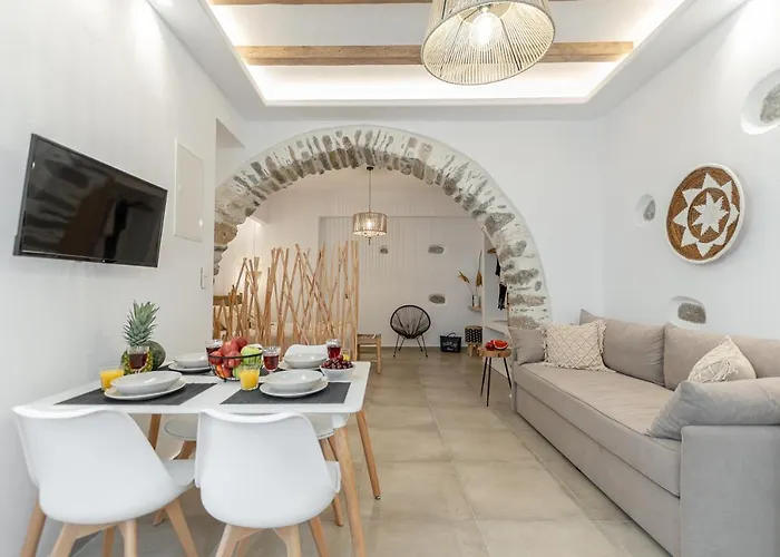 Philisios 1 * Naxos City